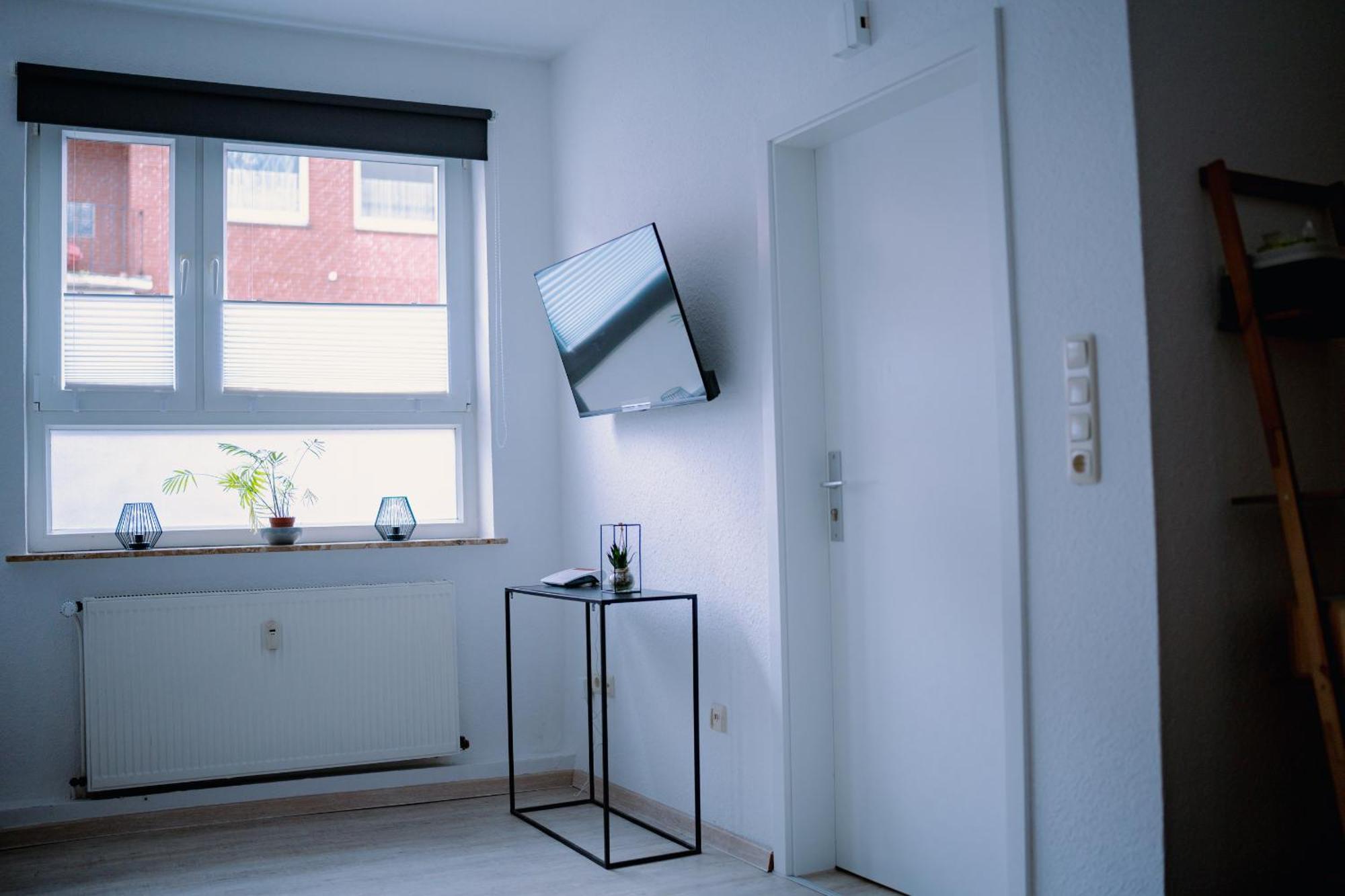 Schoenes Apartment In Der Altstadt , Kostenlose Parkplaetze In Der Naehe Emden Exterior photo